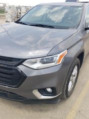 2021 Chevrolet Traverse AWD LT Cloth - Exterior Front Left Corner Image